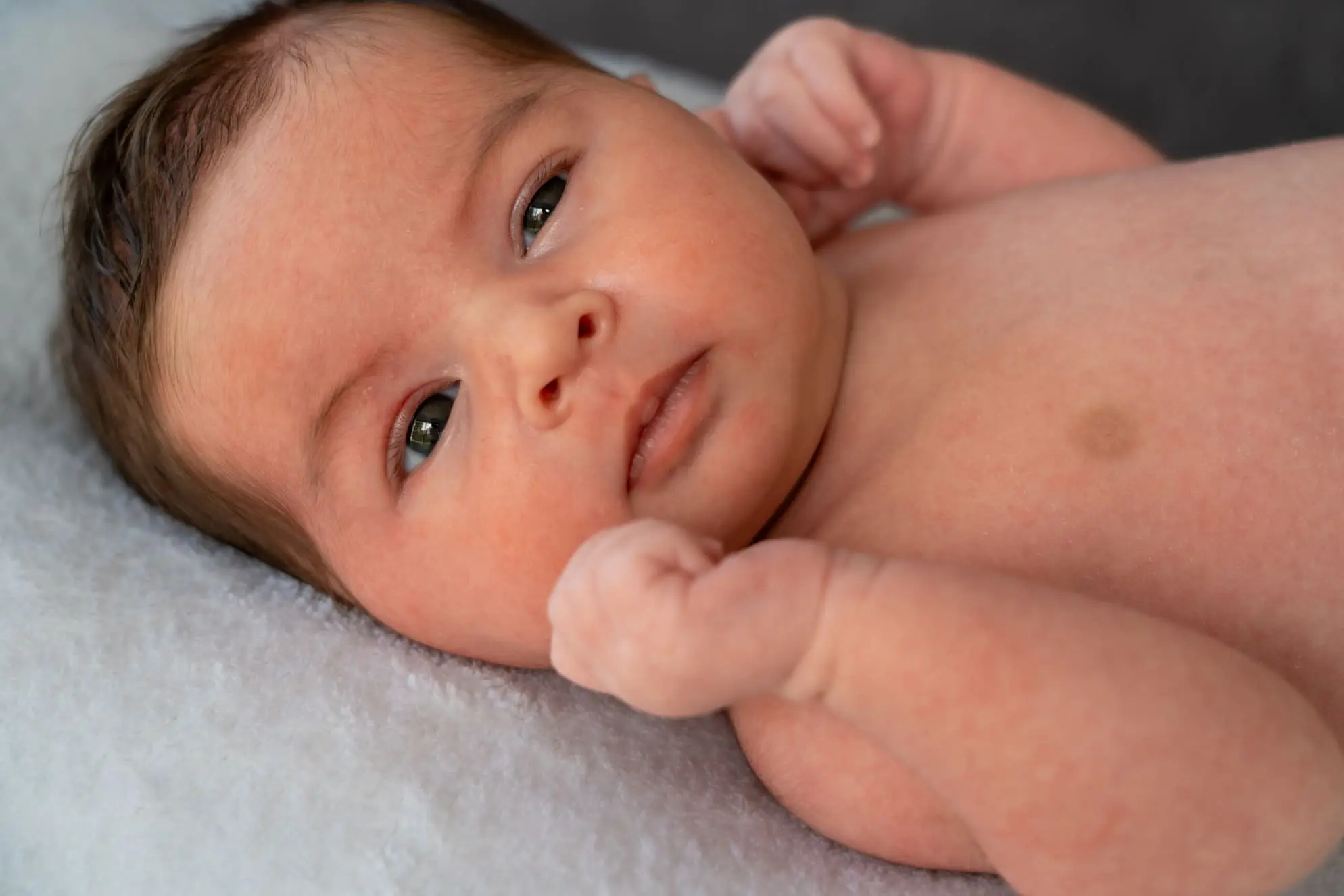 Evenement-Naissance-Saint-Nazaire-07a Stéphane Grimal Photographe. Séance photo de naissance à la Pornichet