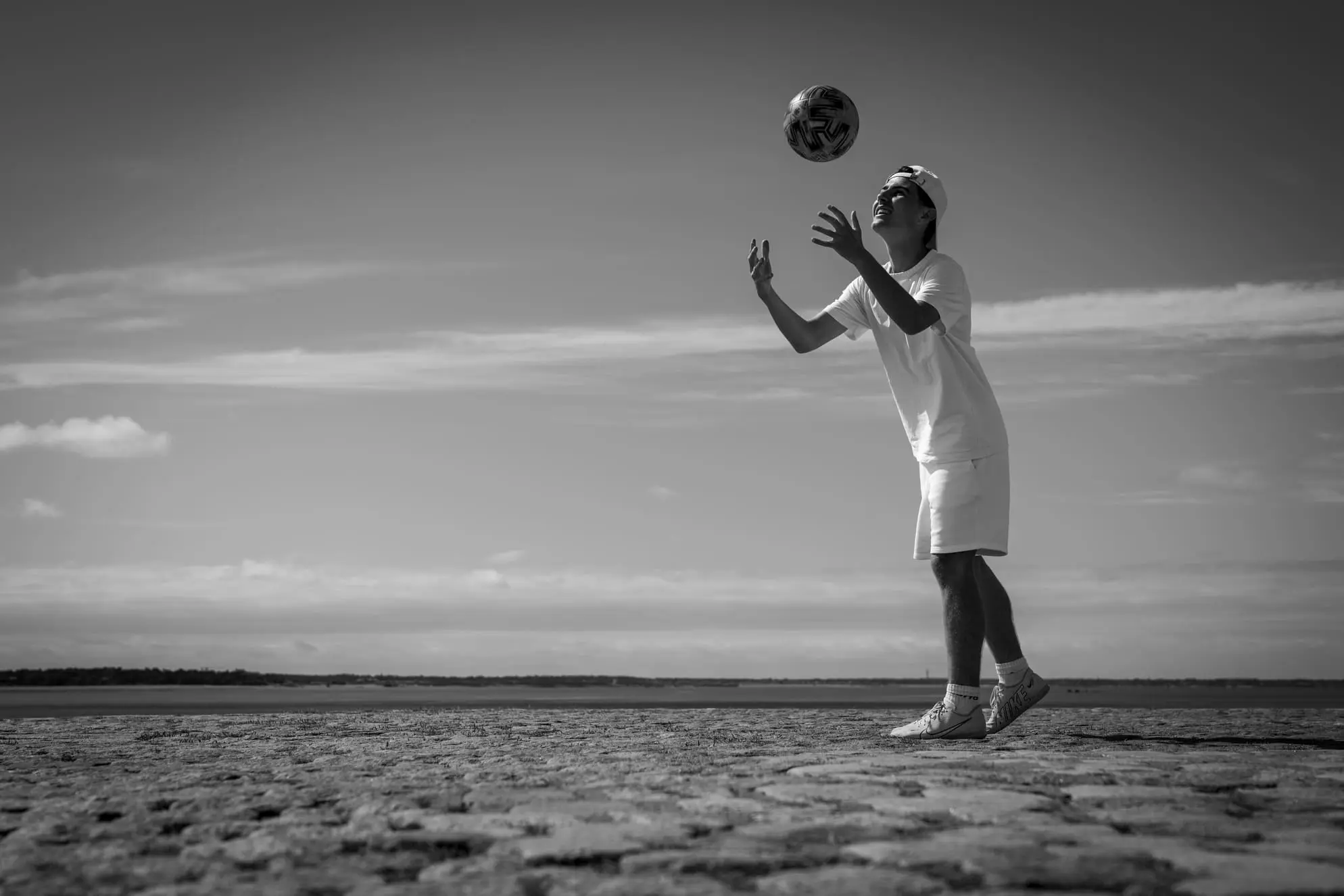 Portrait-Foot-St-Nazaire-11a Stéphane Grimal photographe Saint-Nazaire. Séance photo à Saint-Nazaire sur Front de mer et sur le port.