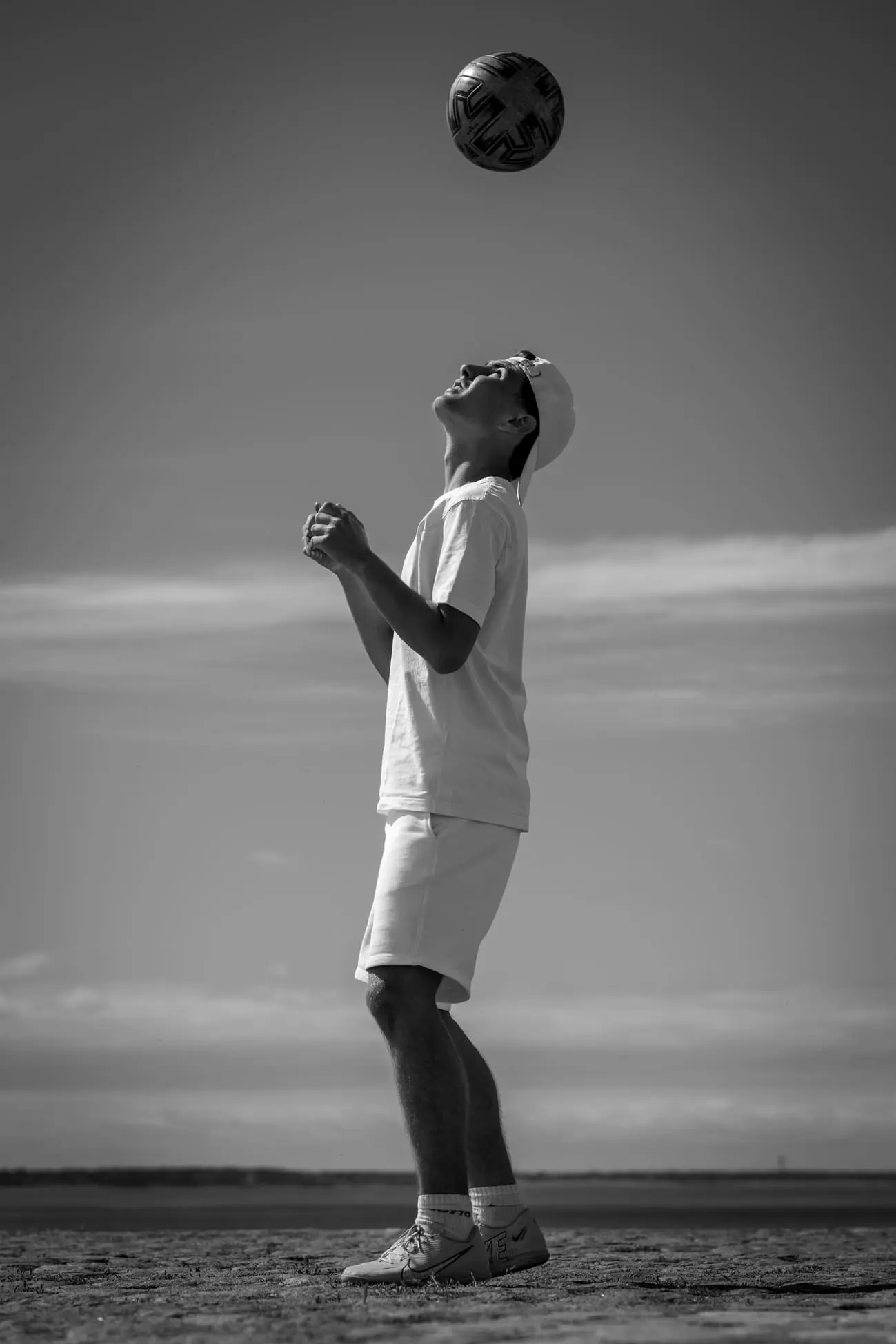 Portrait-Foot-St-Nazaire-13a Stéphane Grimal photographe Saint-Nazaire. Séance photo à Saint-Nazaire sur Front de mer et sur le port.