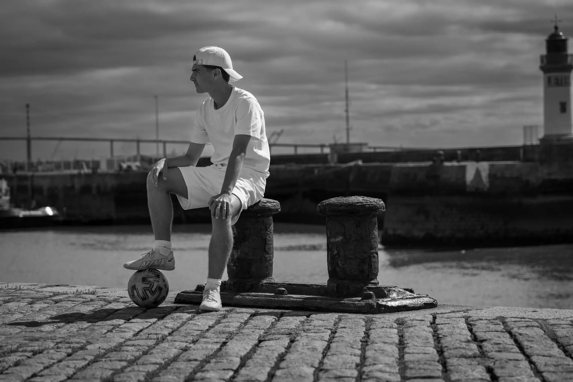 Portrait-Foot-St-Nazaire-16a Stéphane Grimal photographe Saint-Nazaire. Séance photo à Saint-Nazaire sur Front de mer et sur le port.