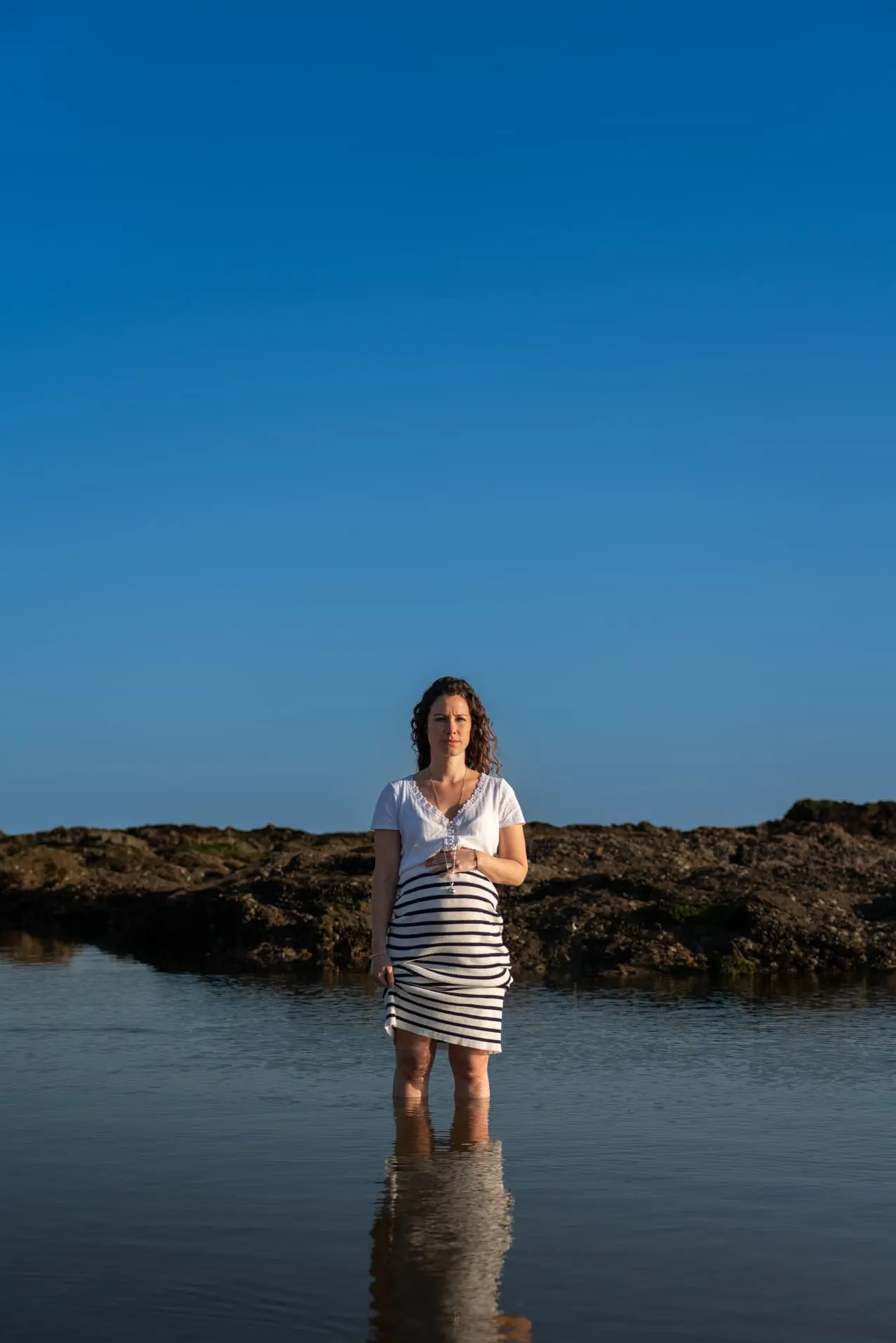 Portrait-grossesse-Pornichet-14a Stéphane Grimal Photographe Pornichet. Portrait grossesse plage Bonne Source à Pornichet