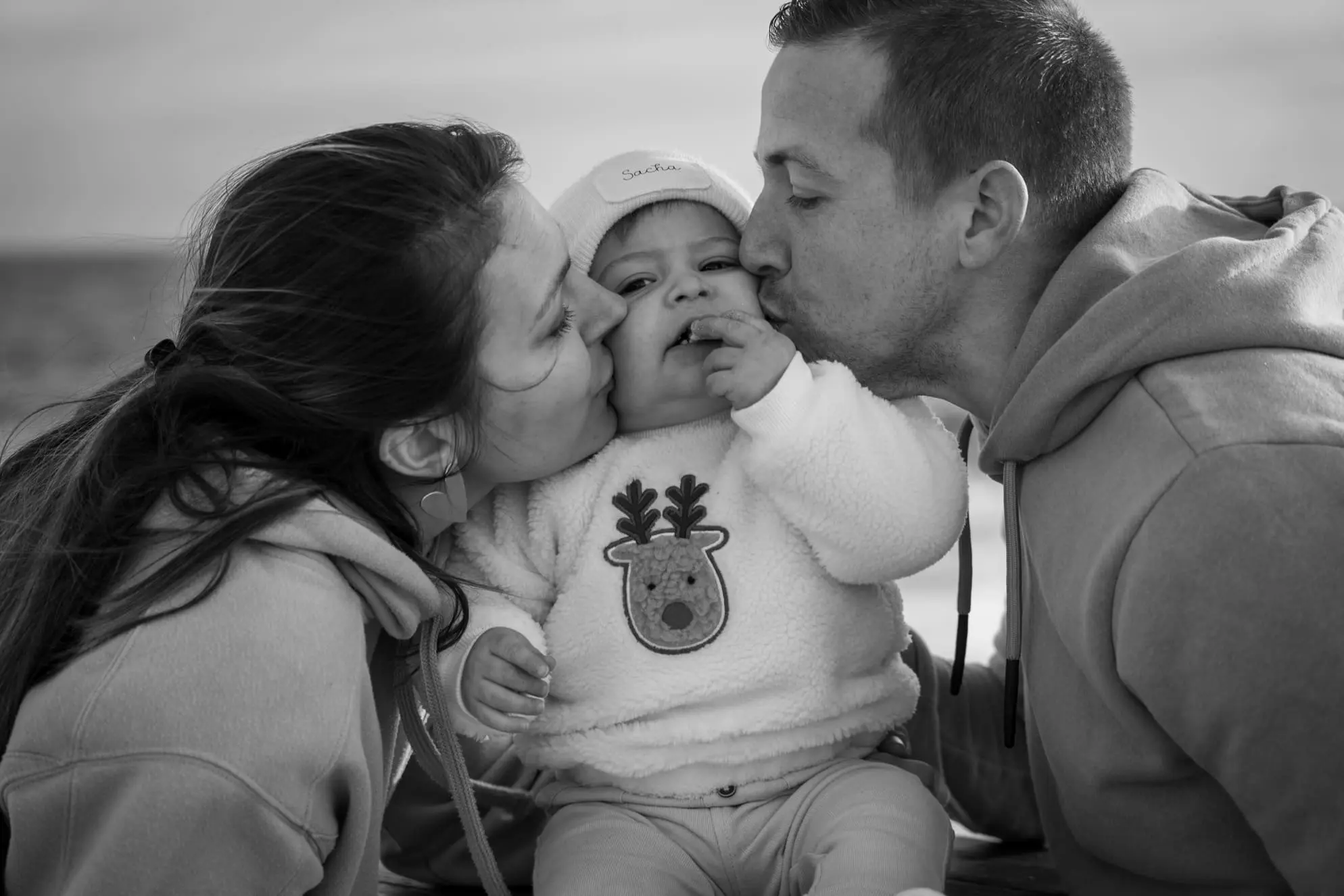 Shooting-famille-plage-Pornichet-10a Stéphane Grimal Photographe Pornichet. Séance photo famille sur la plage de Sainte-Marguerite commune de Pornichet.